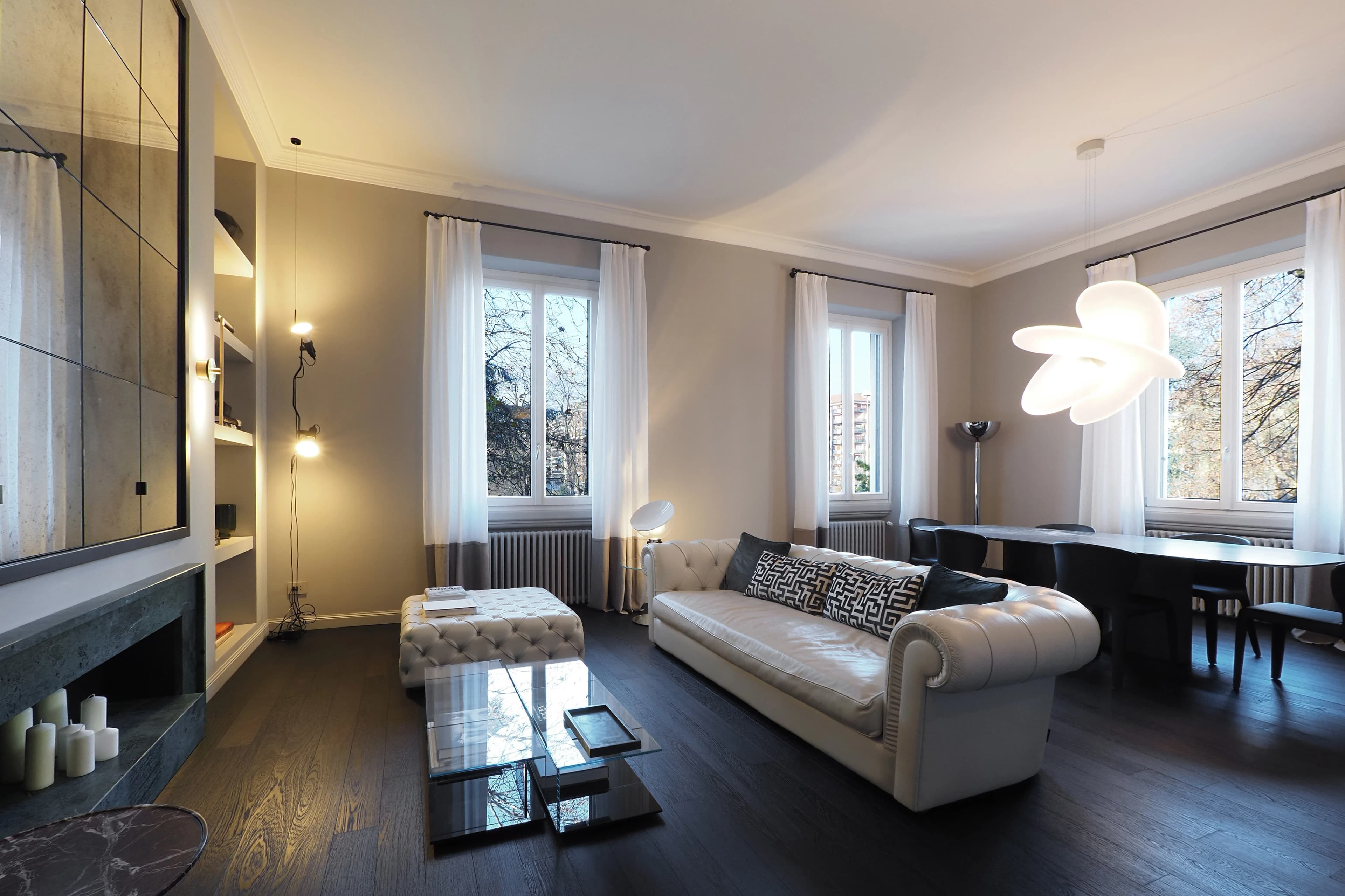 Residenza di design con vista verde